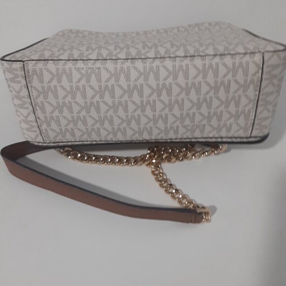 Micael Kors - Wanda Bag - Picture 7 of 8
